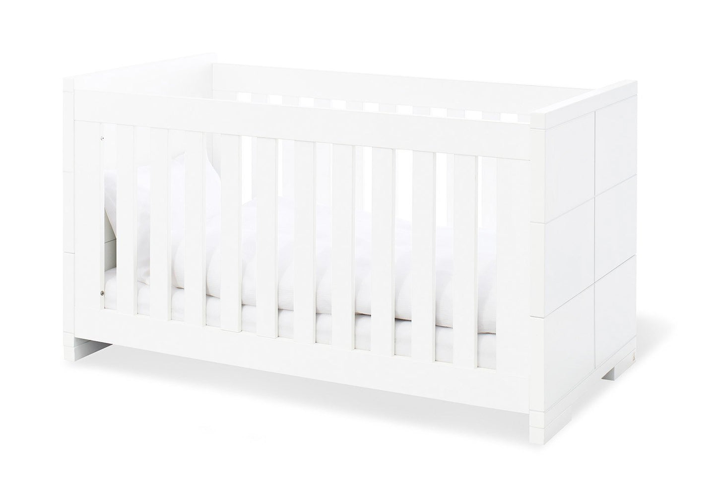 Kinderzimmer 'Polar' breit groß, inkl. Wandregal4-teilig: Kinderbett, breite Wickelkommode, großer Kleiderschrank, Wandregal
