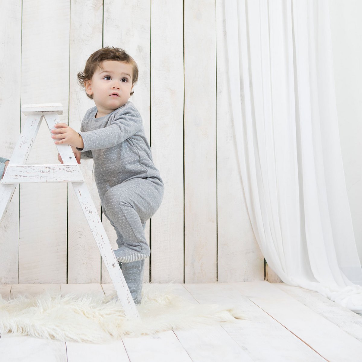 OrganicEra Bio-Schlafanzug mit Babyfüßen, Grau