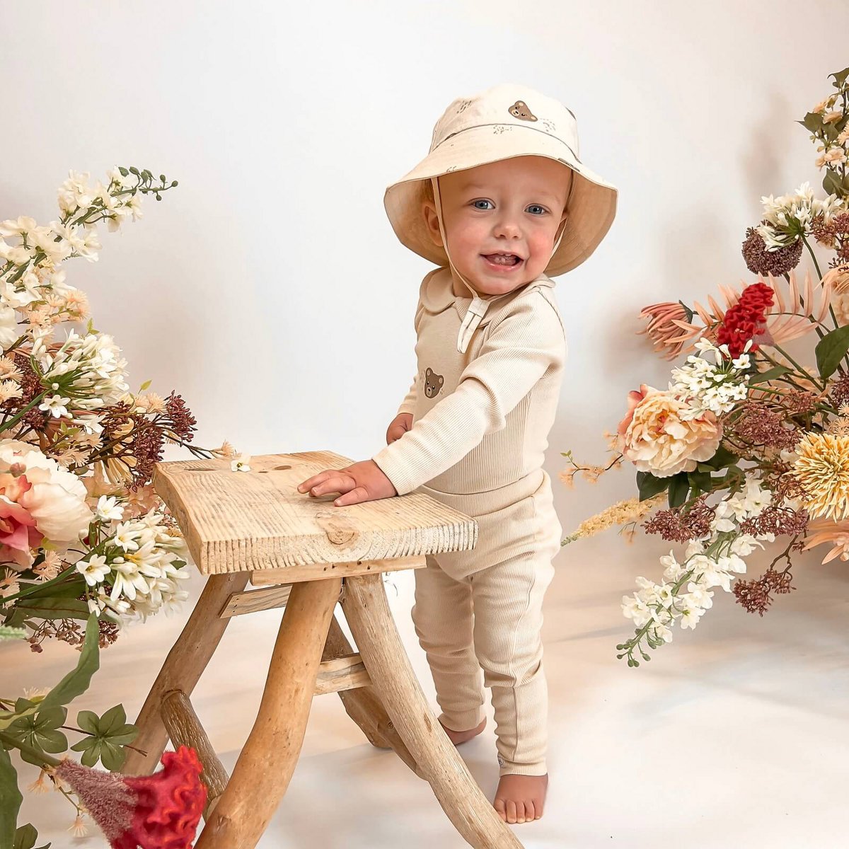May Mays | Teddy-Baby-Leggings | Rippe Beige | Gestickter Bär