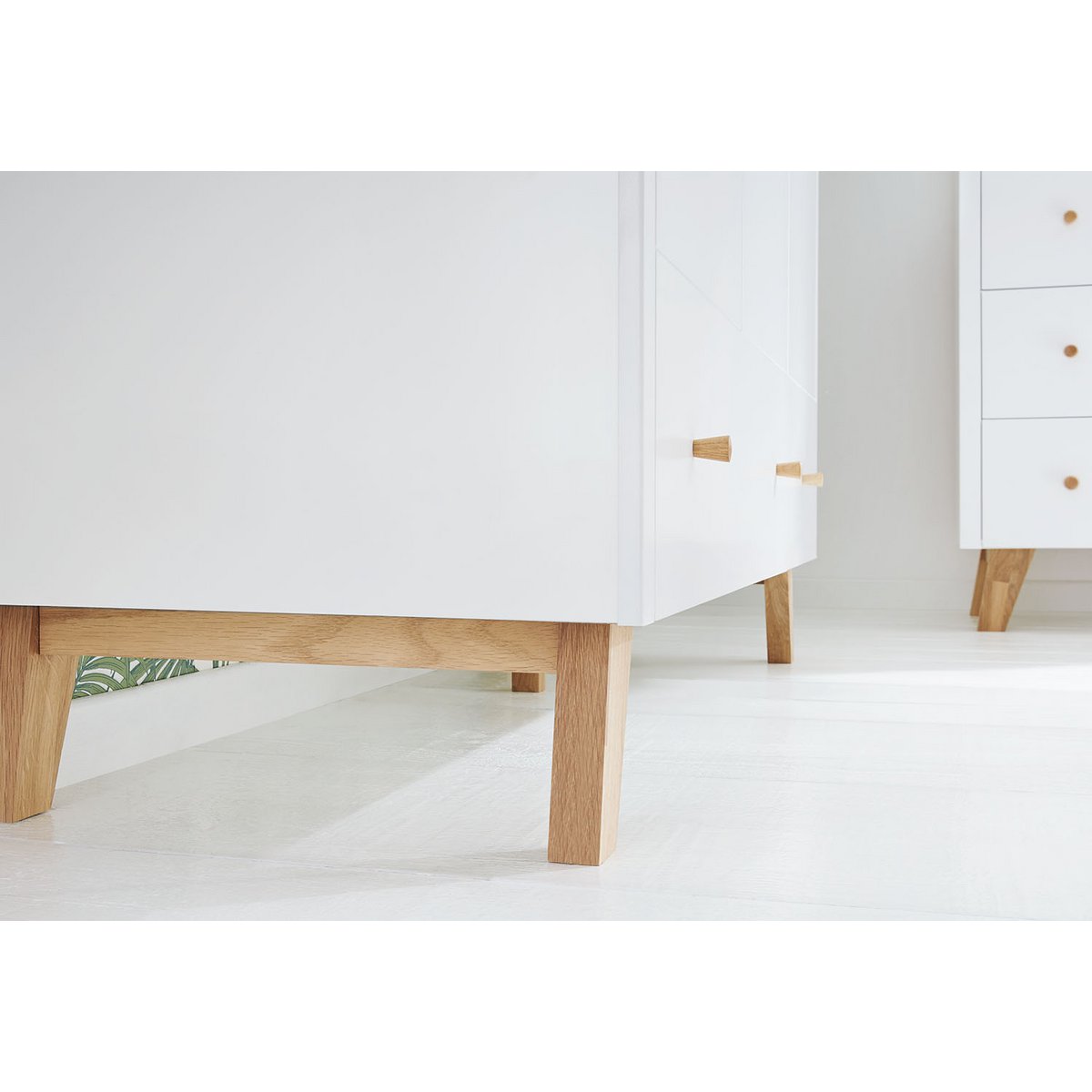 Kinderzimmer 'Pan' extra breit groß3-teilig: Kinderbett, extra breite Wickelkommode, großer Kleiderschrank