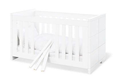 Kinderzimmer 'Polar' breit groß, inkl. Wandregal4-teilig: Kinderbett, breite Wickelkommode, großer Kleiderschrank, Wandregal
